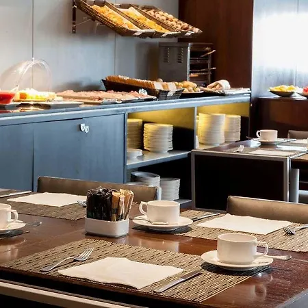 Hotel Ac Fórum By Marriott Oviedo