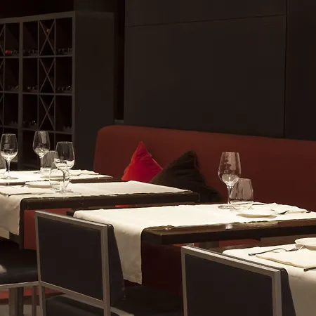 Ac Fórum By Marriott Hotel 4*