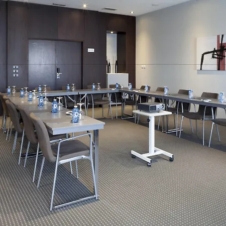 Hotel Ac Forum By Marriott 4*