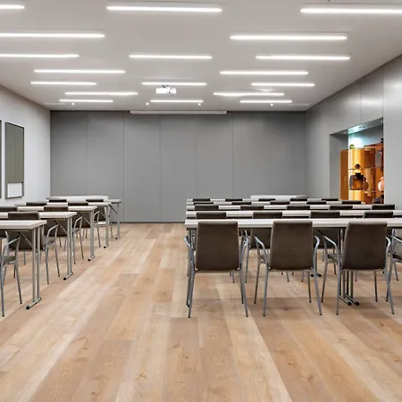 Ac Forum By Marriott Отель Овьедо