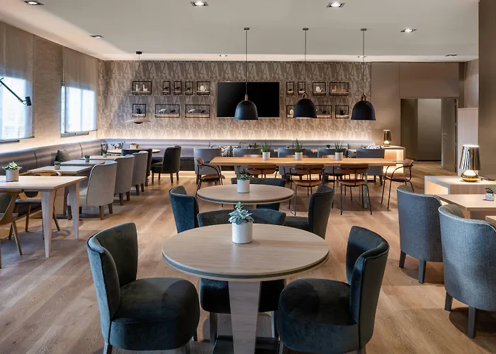 Ac Forum By Marriott 4* اوفيدو