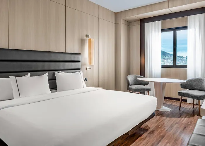 Ac Forum By Marriott فندق اوفيدو